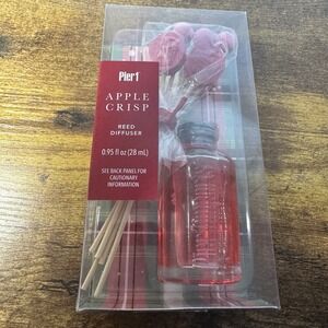 Pier 1 Imports - Apple‎ Crisp Reed Diffuser .95 oz Freshener - New